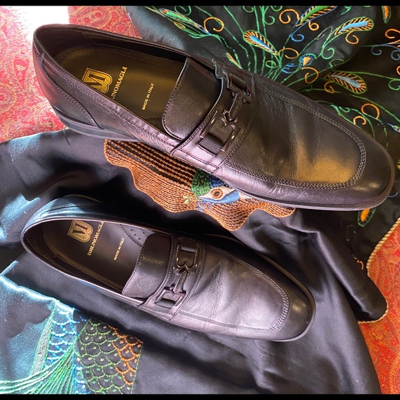 BRUNO MAGLI LEATHER SHOES